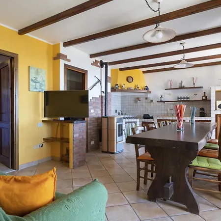 Casa Della Mimosa By Interhome